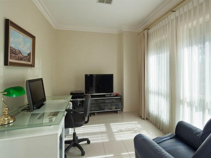 35 Chatswood Crescent, Kidman Park SA 5025