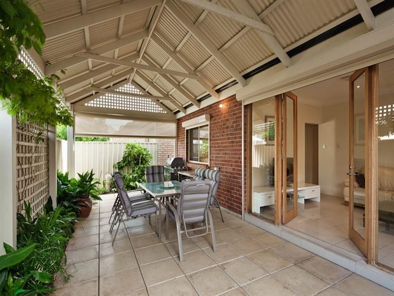 35 Chatswood Crescent, Kidman Park SA 5025