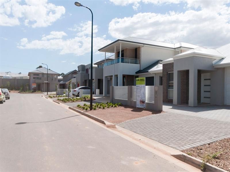 8 Emery Place, Woodville SA 5011