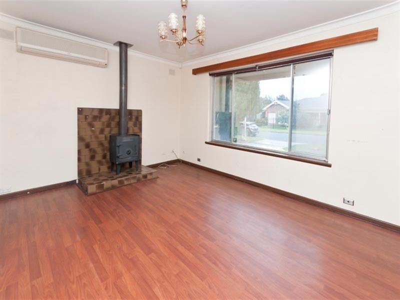 9 Harkness Avenue, Modbury SA 5092