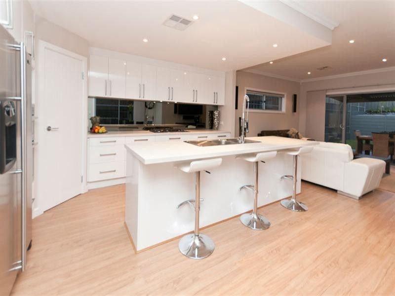 15 Lindsay Street, Highbury SA 5089