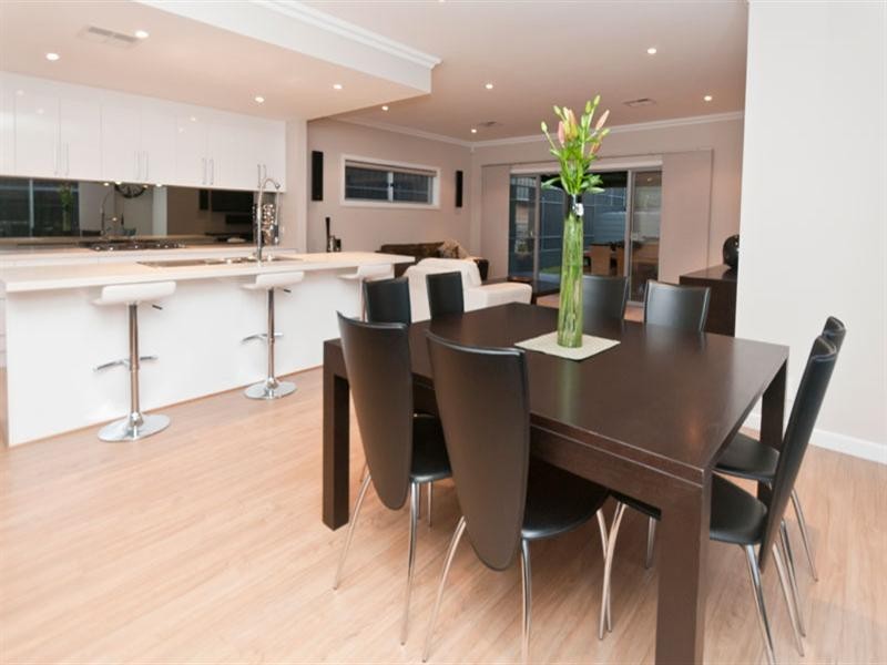 15 Lindsay Street, Highbury SA 5089