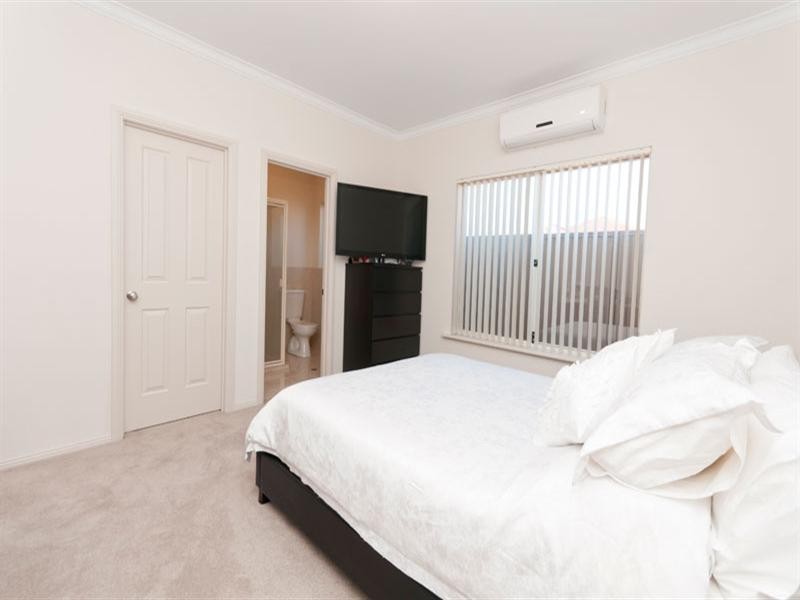 3 Heinrich Street, Mansfield Park SA 5012