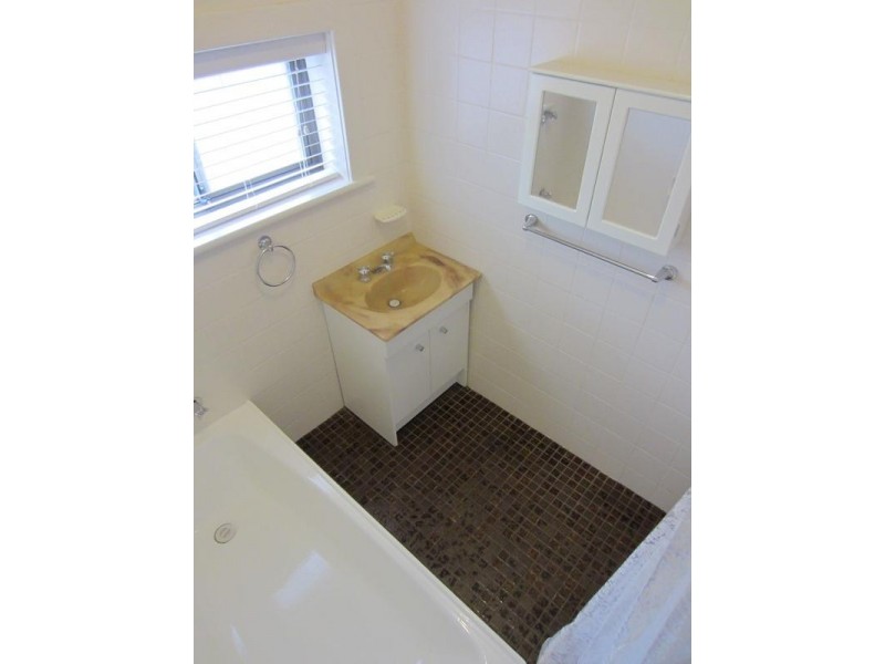 14 Hughes Street South, Woodville SA 5011