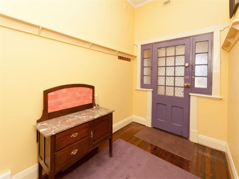 11 Rodney Street, Woodville SA 5011