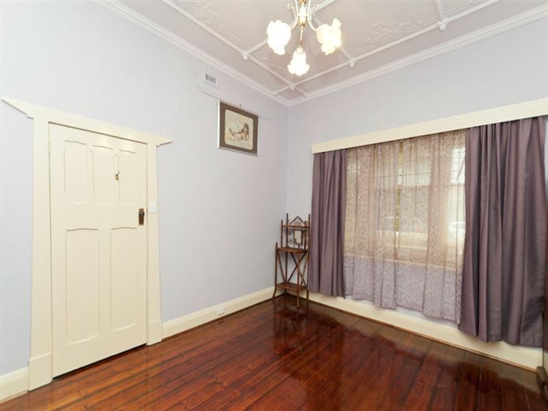 11 Rodney Street, Woodville SA 5011