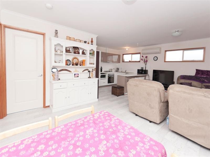 11 Rodney Street, Woodville SA 5011