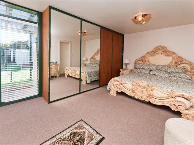 1 Alvis Road, Croydon Park SA 5008