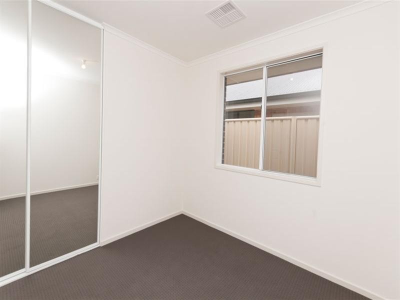 67 Lurline Avenue, Gilles Plains SA 5086