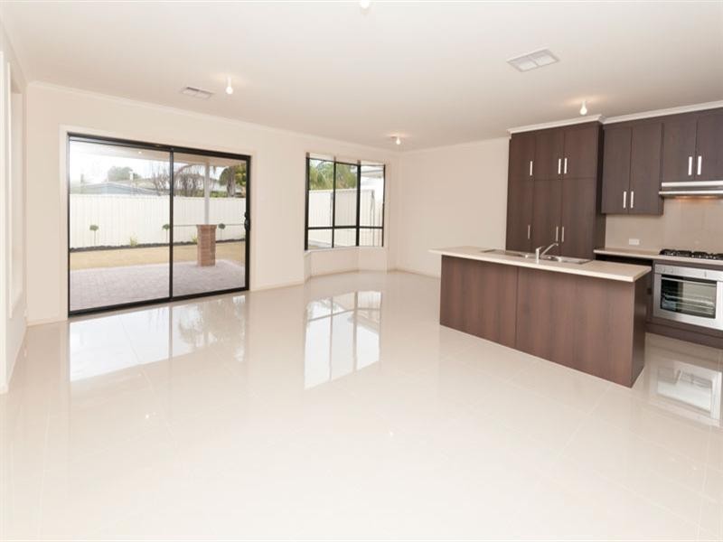 67 Lurline Avenue, Gilles Plains SA 5086