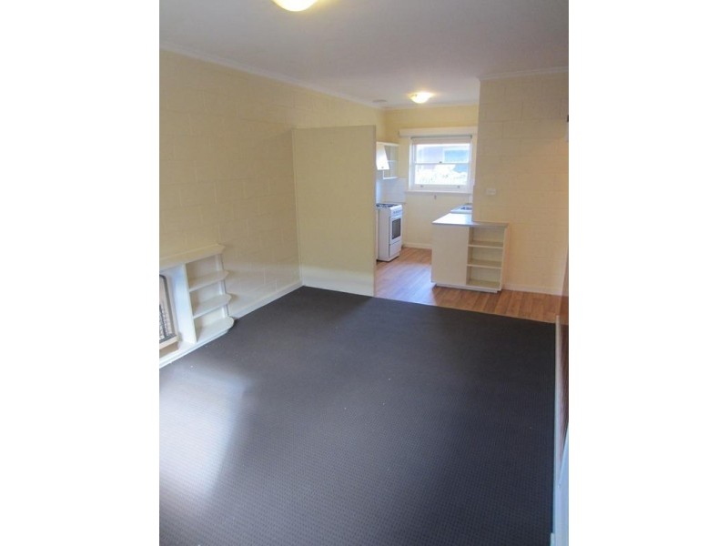 2/11 Baker Street, Grange SA 5022