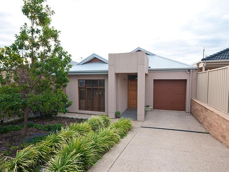 22A Melrose Avenue, Clearview SA 5085
