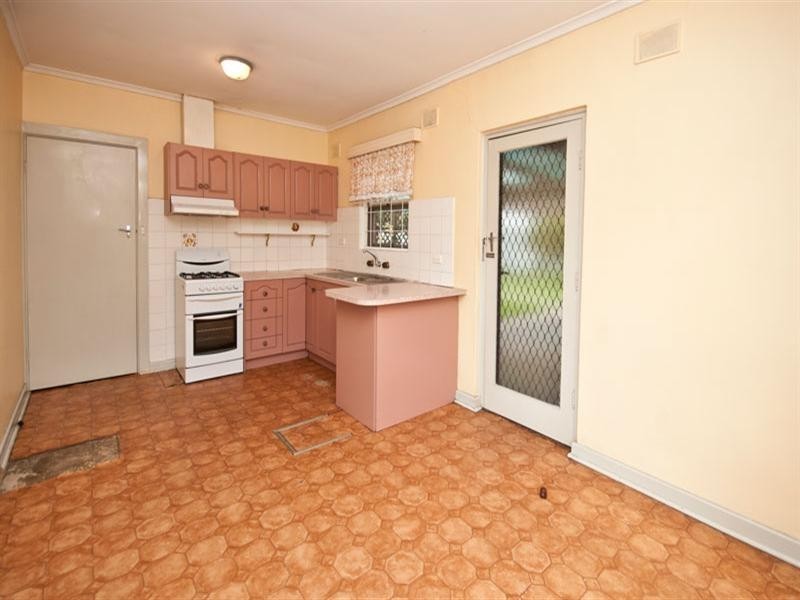 60 Lavinia Street, Athol Park SA 5012