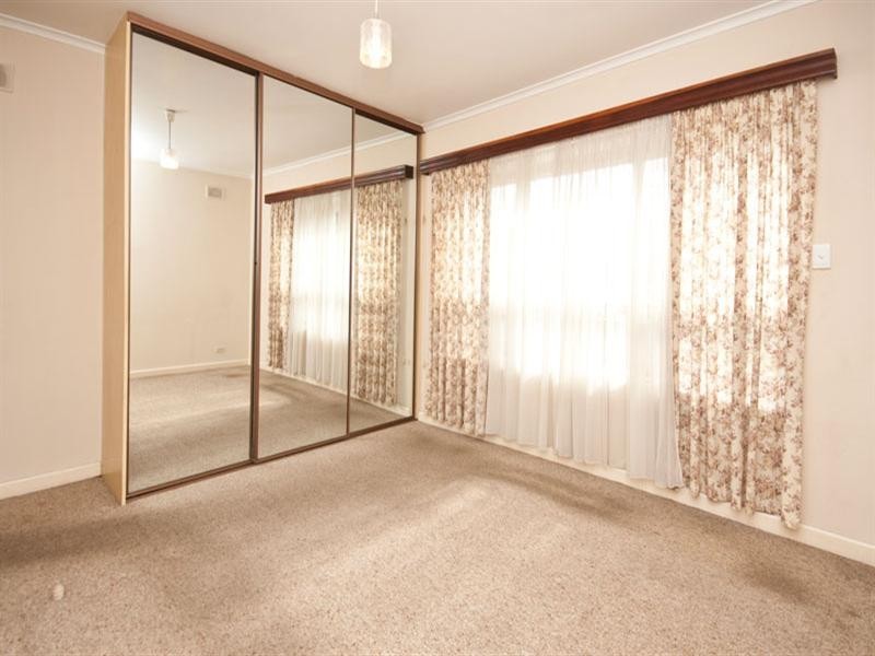 60 Lavinia Street, Athol Park SA 5012