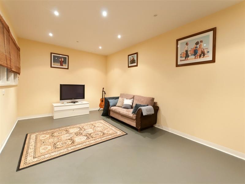 41 Aroona Road, Kilkenny SA 5009