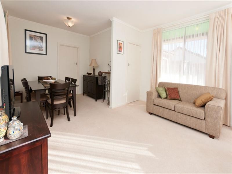 5 Opie Street, West Beach SA 5024