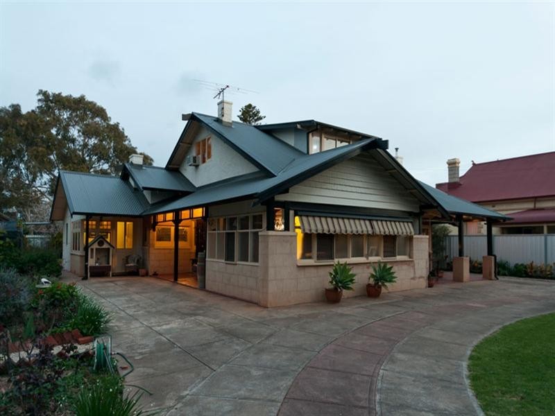 20 Hughes Street South, Woodville SA 5011