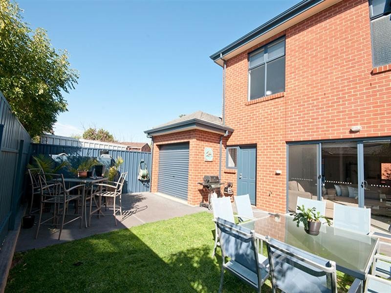 2/213 Findon Road, Findon SA 5023