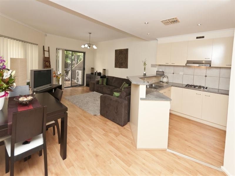 9/157 Brebner Drive, West Lakes SA 5021