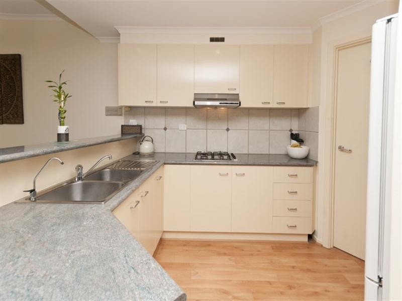 9/157 Brebner Drive, West Lakes SA 5021