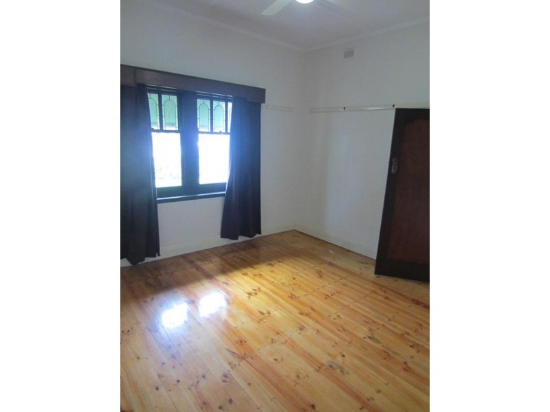 9 Cedar Avenue, Croydon SA 5008