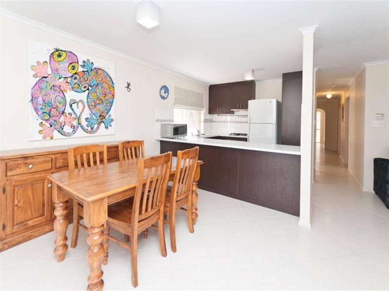 11 Suffolk Street, Angle Park SA 5010