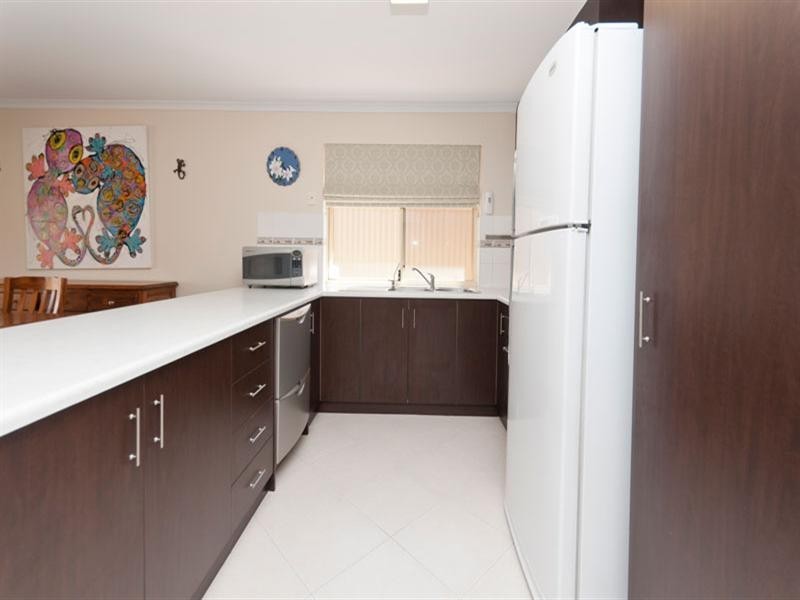 11 Suffolk Street, Angle Park SA 5010