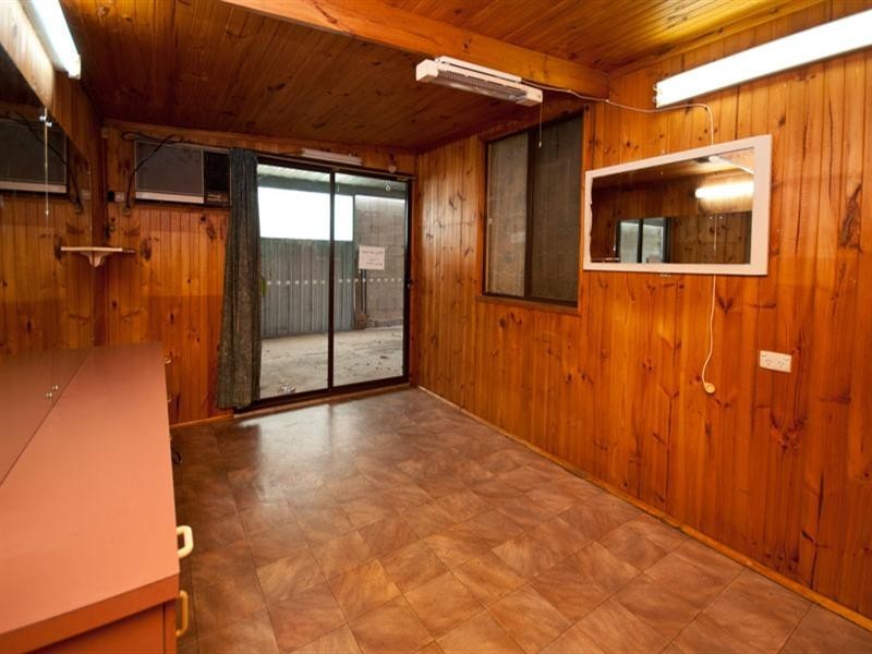 42 Fourth Avenue, Woodville Gardens SA 5012