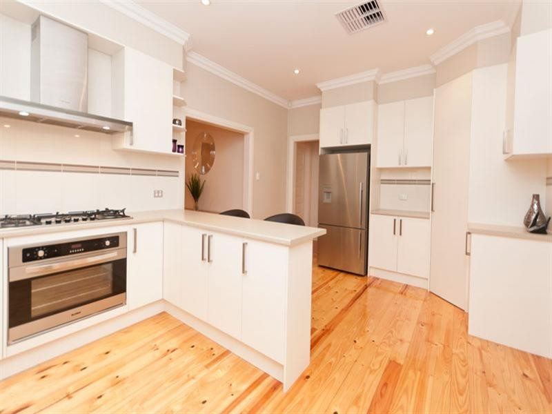 21 Hurstfield Terrace, Findon SA 5023