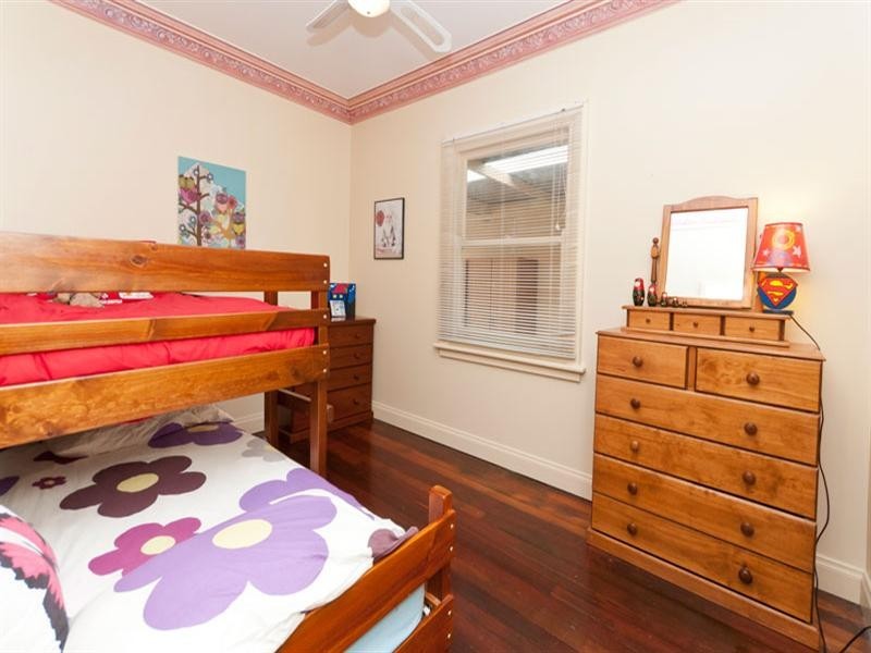 8 Victoria Street, Albert Park SA 5014