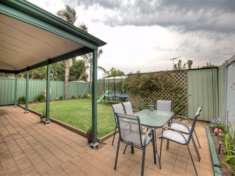 8 Victoria Street, Albert Park SA 5014