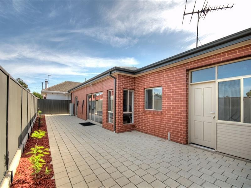 16 Leron Avenue, Enfield SA 5085