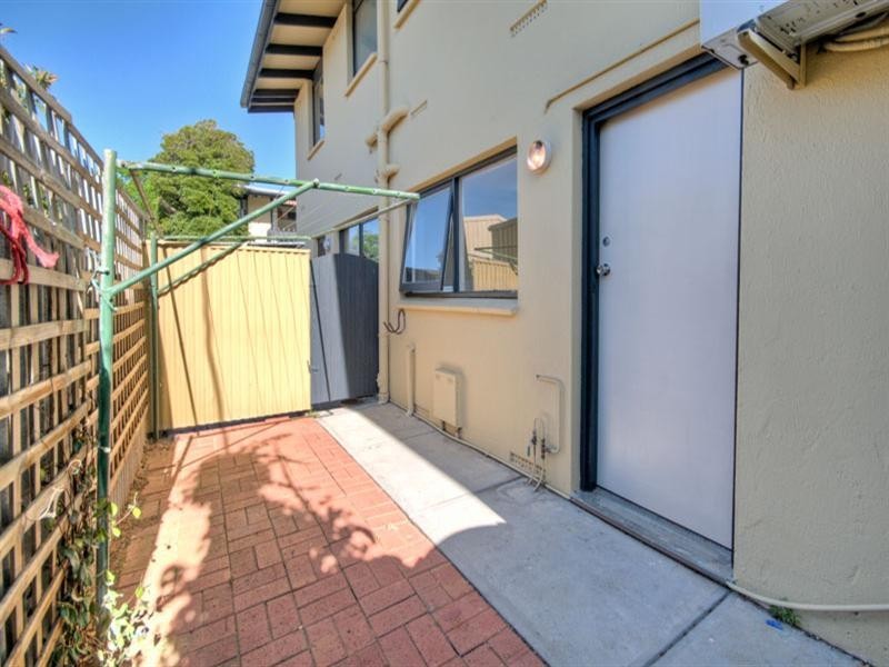 3/1 Gore Street, Glenelg North SA 5045
