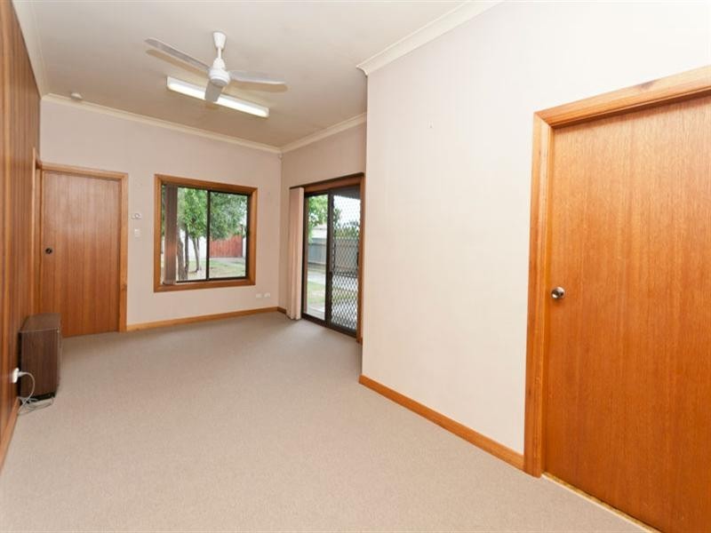 15 Plymouth Avenue, Devon Park SA 5008