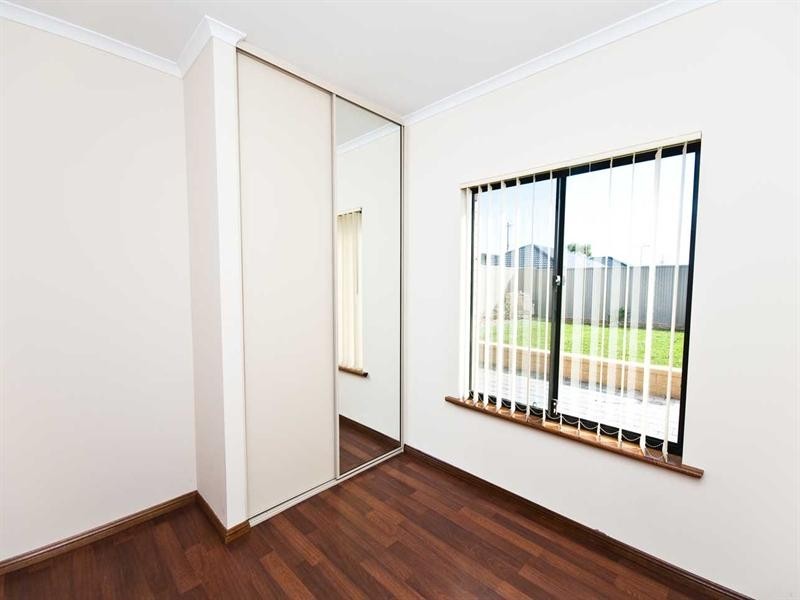 18 Beaconsfield Road, Mansfield Park SA 5012