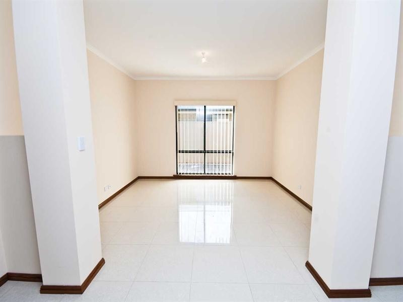 18 Beaconsfield Road, Mansfield Park SA 5012