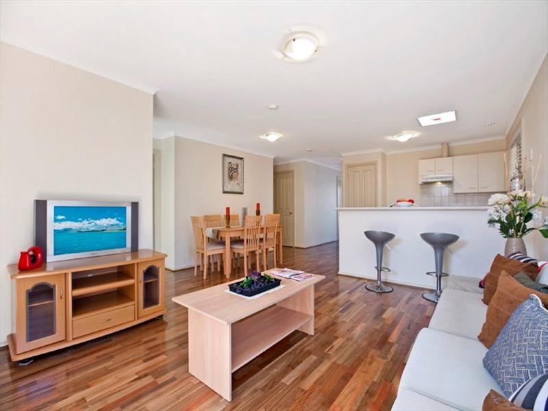 9 BUCKBERRY Lane, North Haven SA 5018