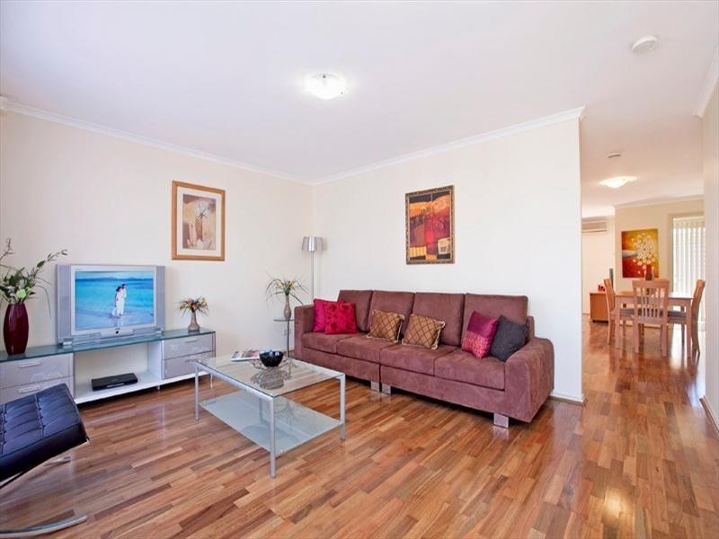 9 BUCKBERRY Lane, North Haven SA 5018