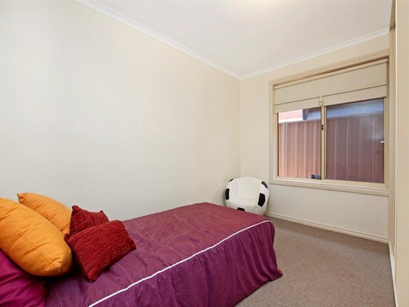 9 BUCKBERRY Lane, North Haven SA 5018