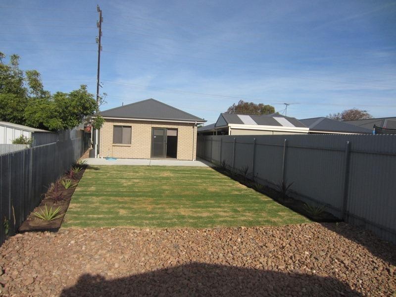 307 Railway Terrace, Taperoo SA 5017