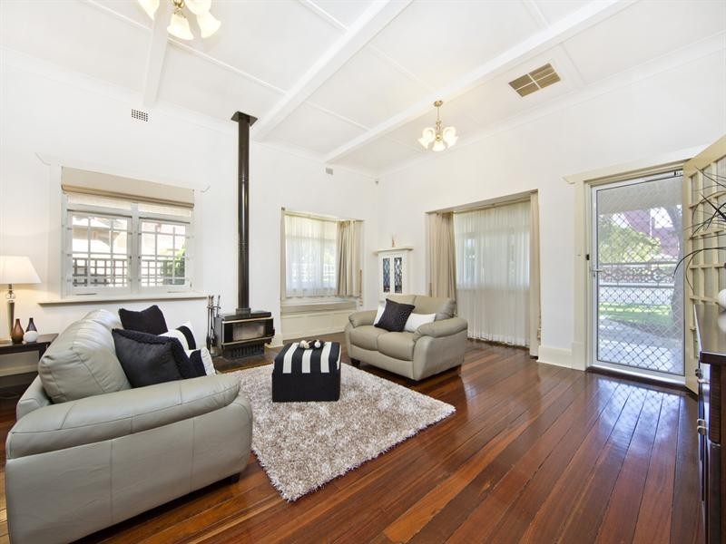 14 Stanley Street, Woodville SA 5011