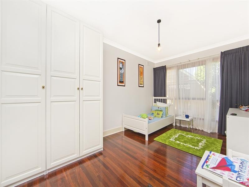 14 Stanley Street, Woodville SA 5011