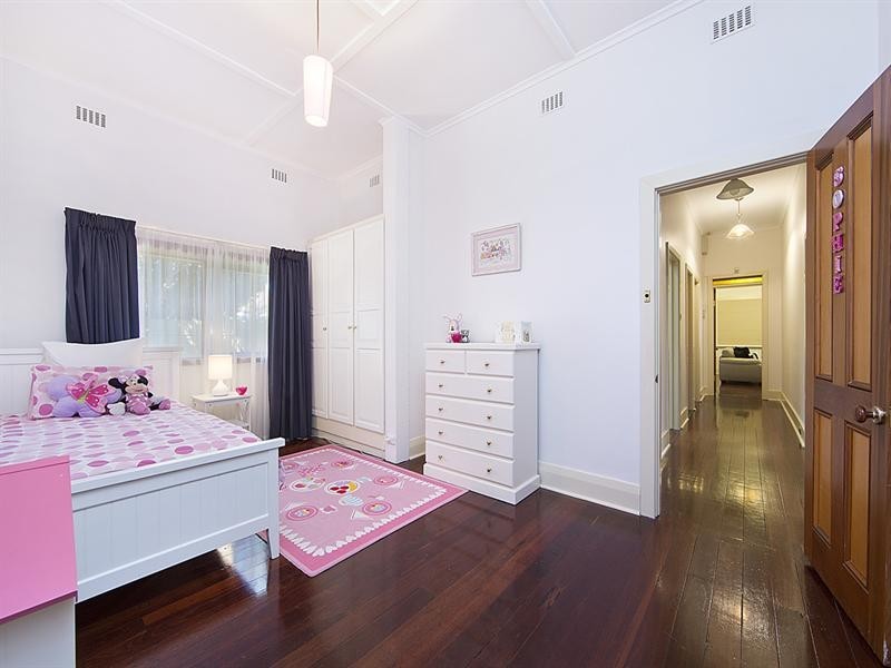 14 Stanley Street, Woodville SA 5011