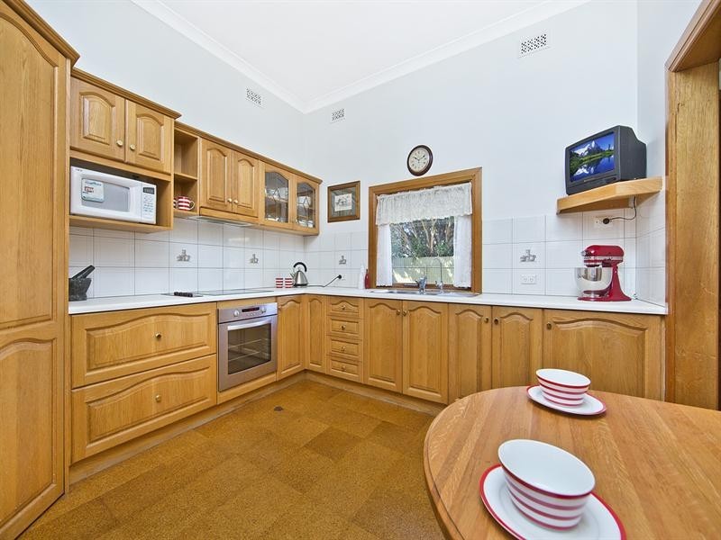 14 Stanley Street, Woodville SA 5011