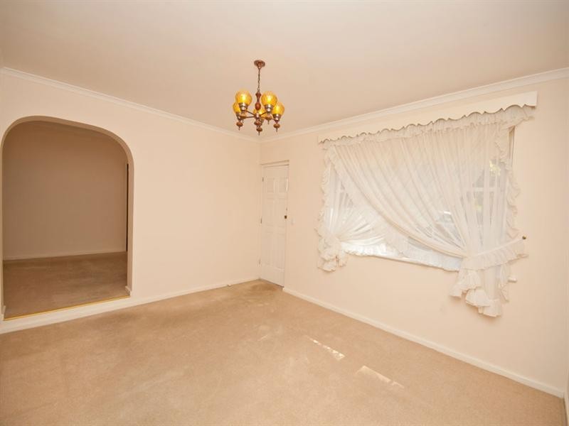 6 Tatiara Drive, Banksia Park SA 5091