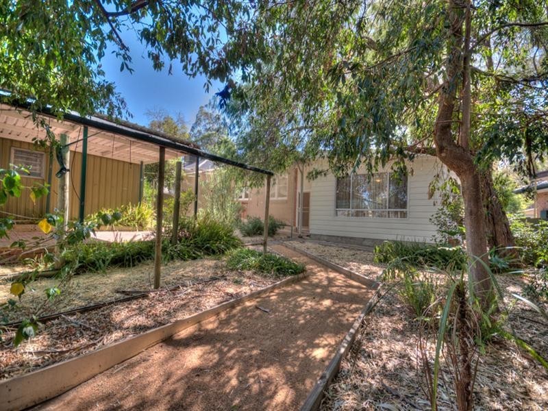 6 Tatiara Drive, Banksia Park SA 5091