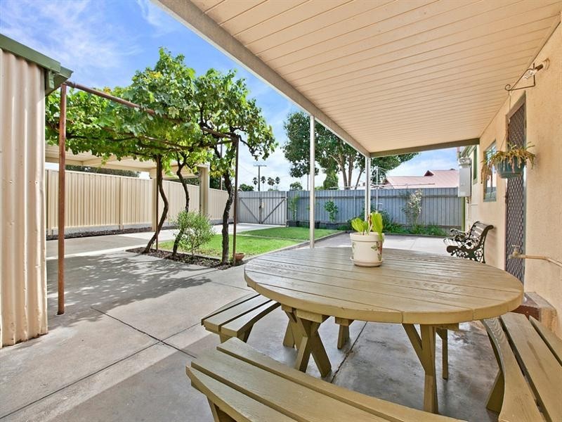 52 Thomas Street, Croydon SA 5008
