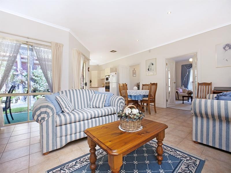 14A Ashburn Avenue, Fulham SA 5024