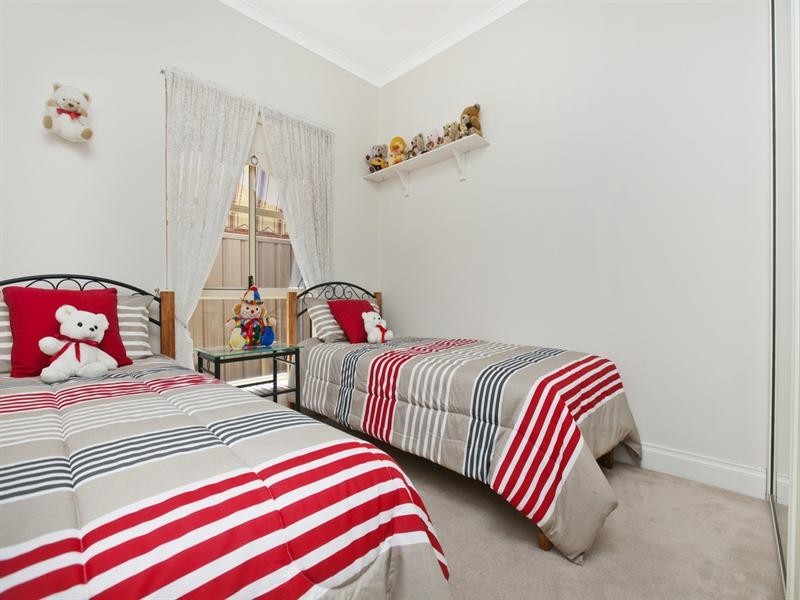 14A Ashburn Avenue, Fulham SA 5024