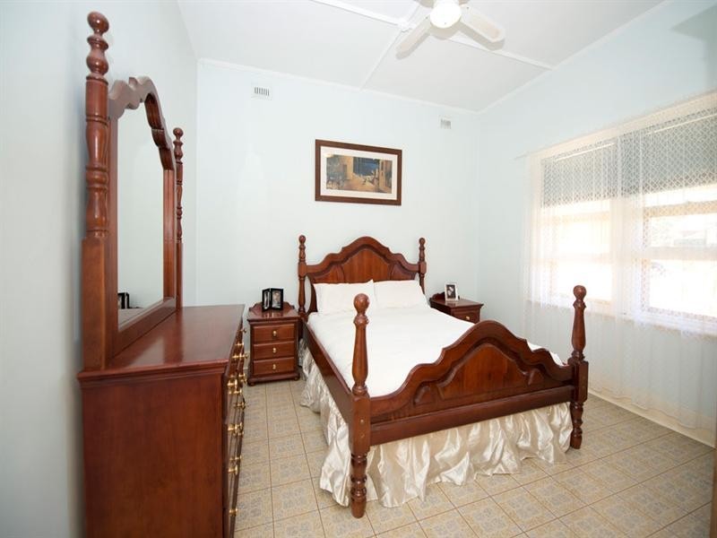 38 Fletcher Street, Woodville North SA 5012